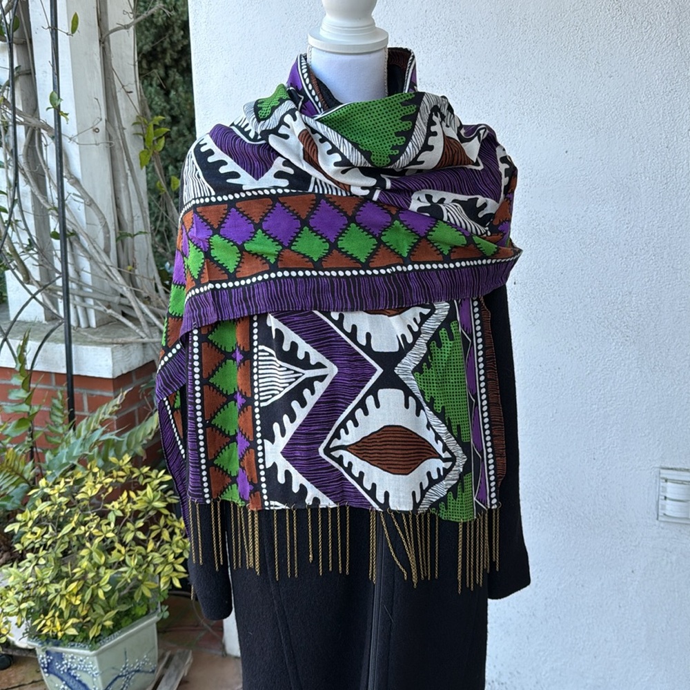 Colorful Wrap/Scarf - Picture 4 of 6